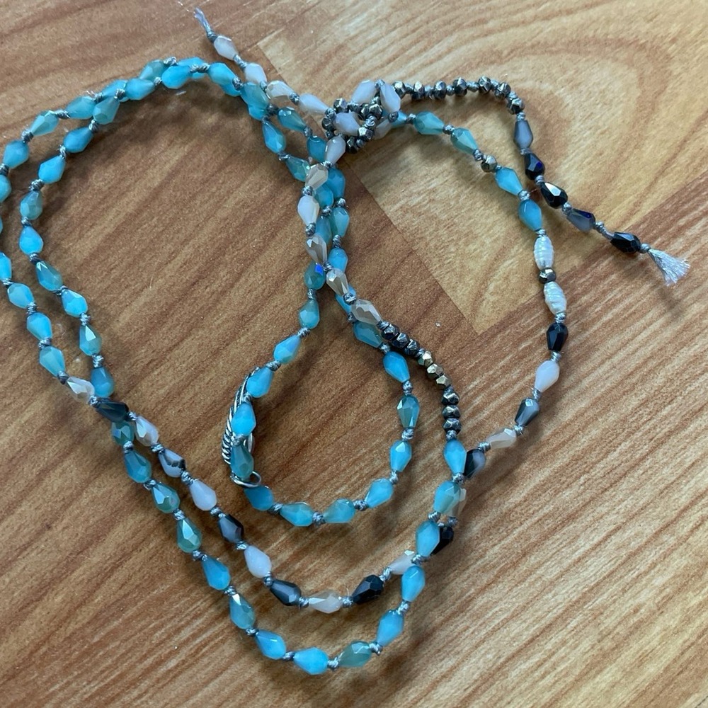 Alexa's Angel's wing String - Picture 3 of 4